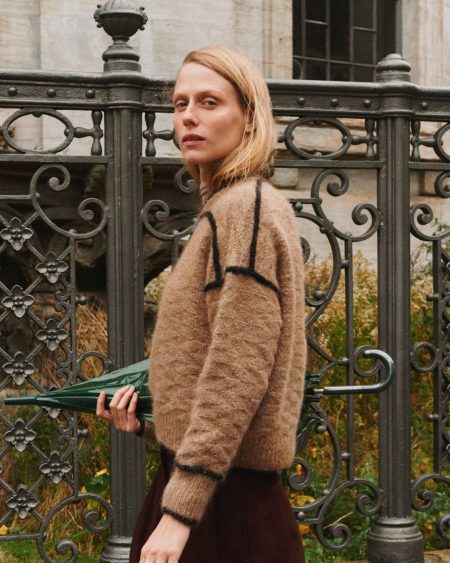 Zoe Loop Sweater fra Other Loops - en del af Isager Archives 2.