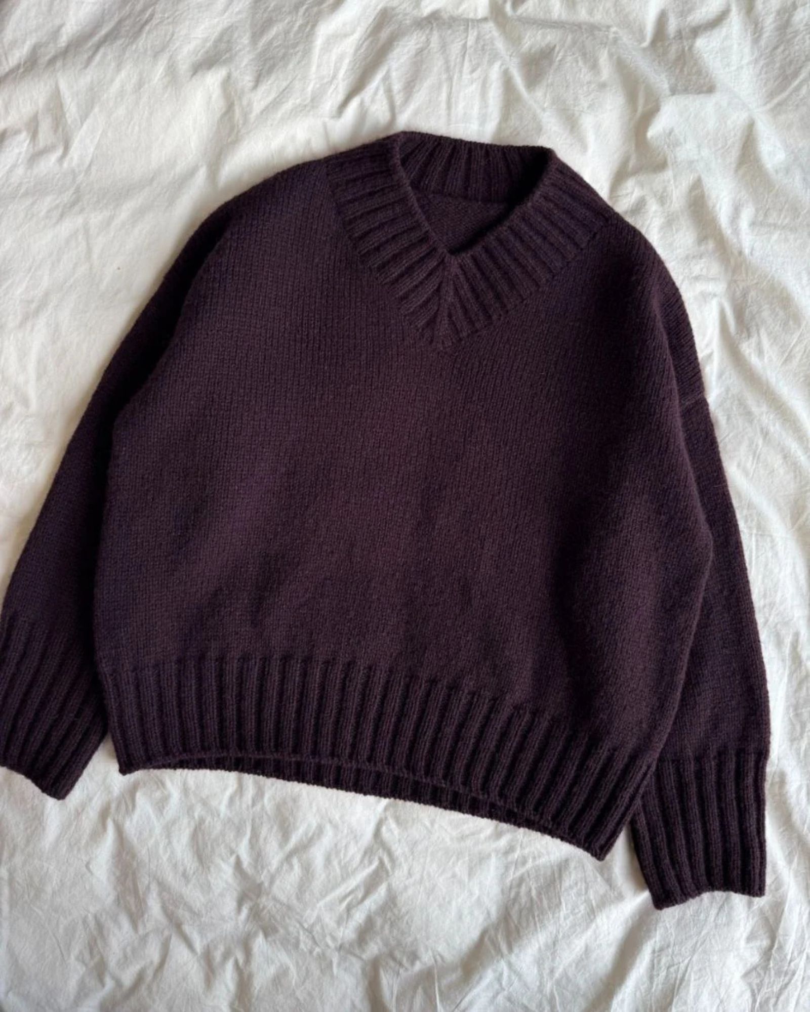 hannahsweater_vneck_petiteknit_2 hannahsweater_vneck_petiteknit_2
